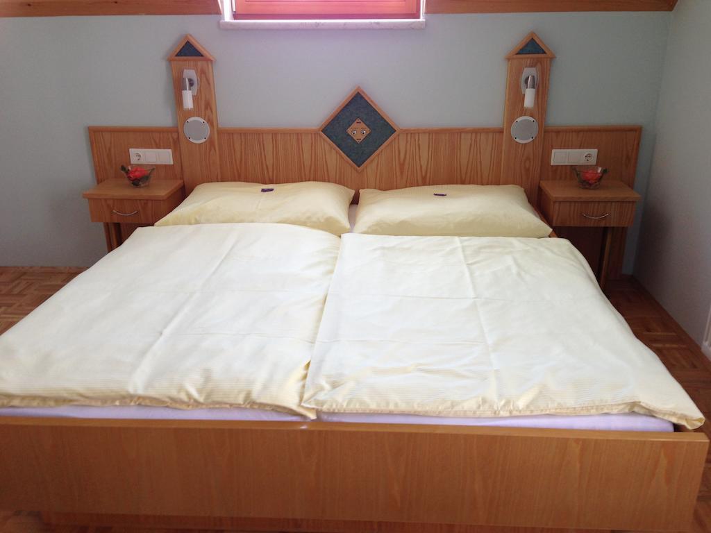 דירות Wenigzell Haus Rose חדר תמונה
